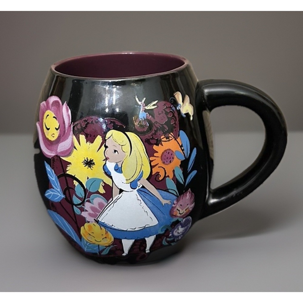 DISNEY ALICE IN WONDERLAND CURIOUSER AND CURIOUSER OVAL MUG 13oz
